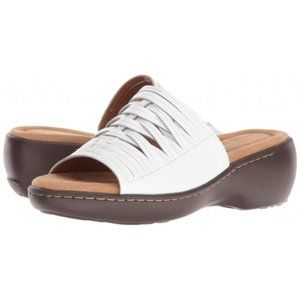 Easy Spirit Women's Daisy Sandal, White, 7 W US